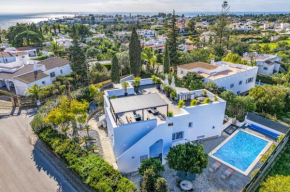 Villa Sylisia by Villa Plus